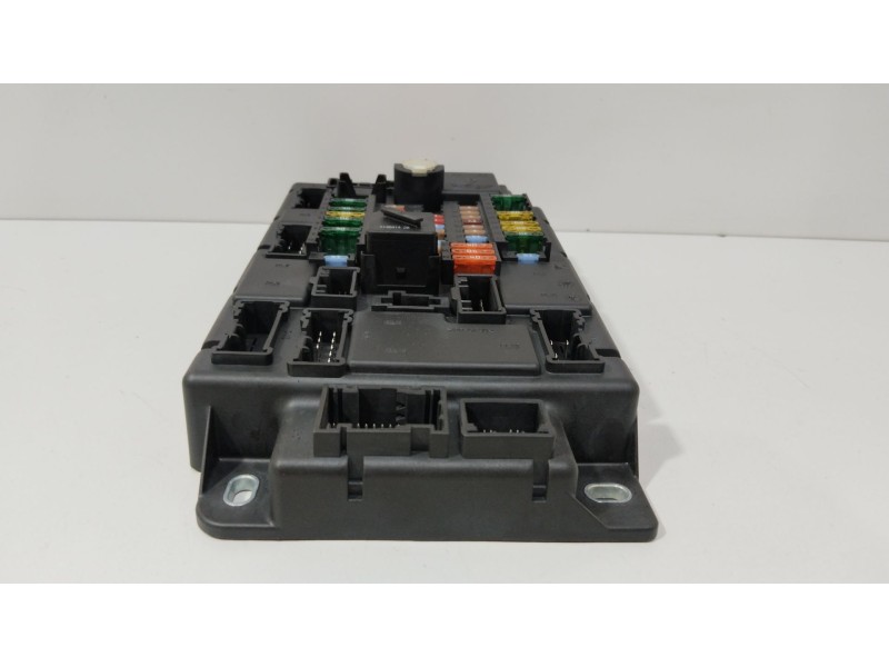 Recambio de caja reles / fusibles para mini mini (r56) cooper referencia OEM IAM   