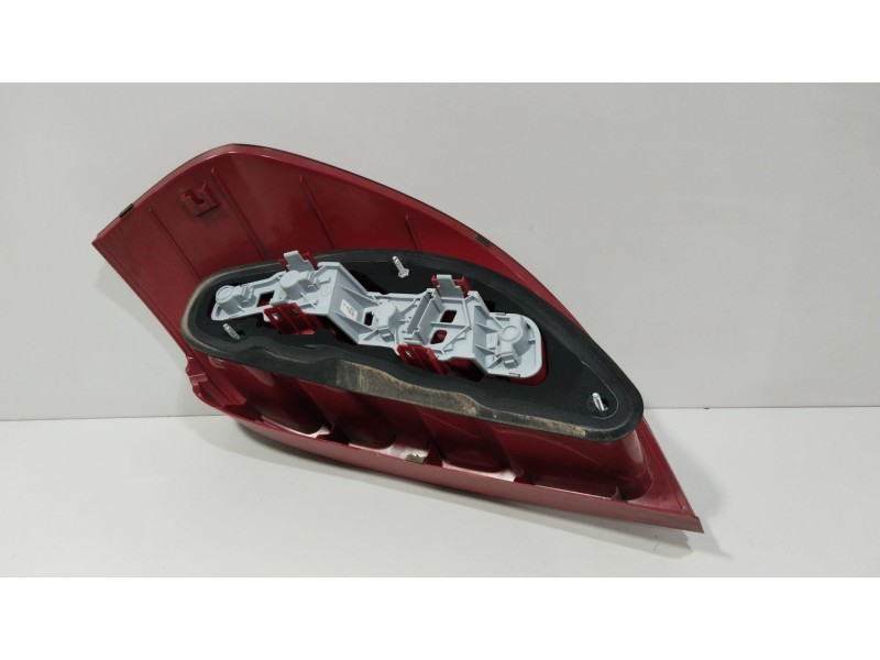 Recambio de piloto trasero izquierdo para mercedes-benz clase a (w169) a 160 cdi (169.006, 169.306) referencia OEM IAM A16982009