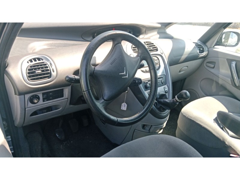 citroën xsara picasso (n68) del año 2003