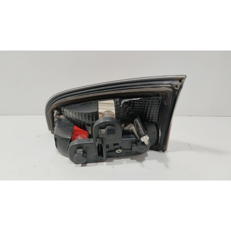 Recambio de piloto porton trasero izquierdo para ford s-max (wa6) 2.0 tdci referencia OEM IAM 6M2113A603AK  