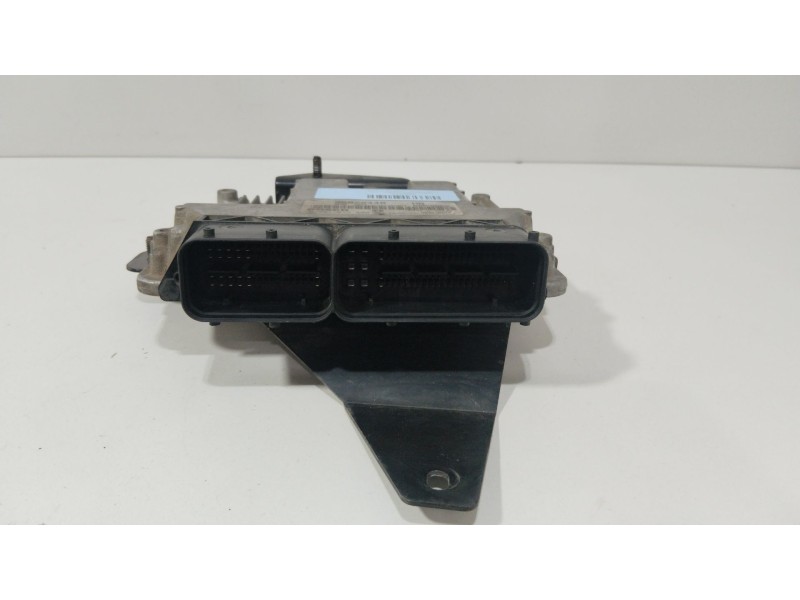 Recambio de centralita motor uce para chevrolet lacetti (j200) 2.0 d referencia OEM IAM 96820448  