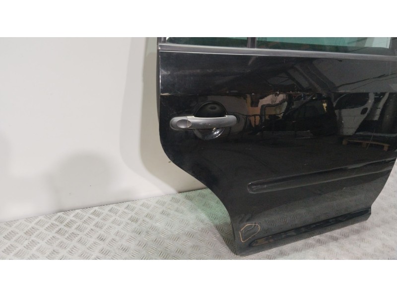 Recambio de puerta trasera derecha para volkswagen touran (1t1, 1t2) 1.9 tdi referencia OEM IAM   