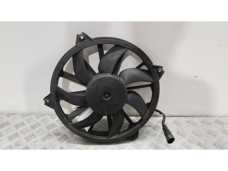 Recambio de electroventilador para peugeot partner furgoneta/monovolumen (k9) 1.6 bluehdi 100 referencia OEM IAM 10498747167  