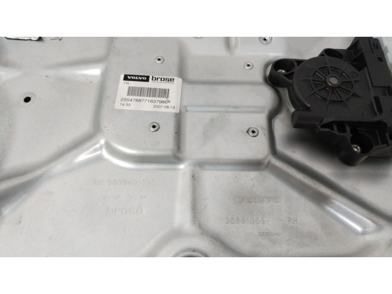 Recambio de elevalunas delantero derecho para volvo xc70 ii (136) d5 awd referencia OEM IAM 983040101  