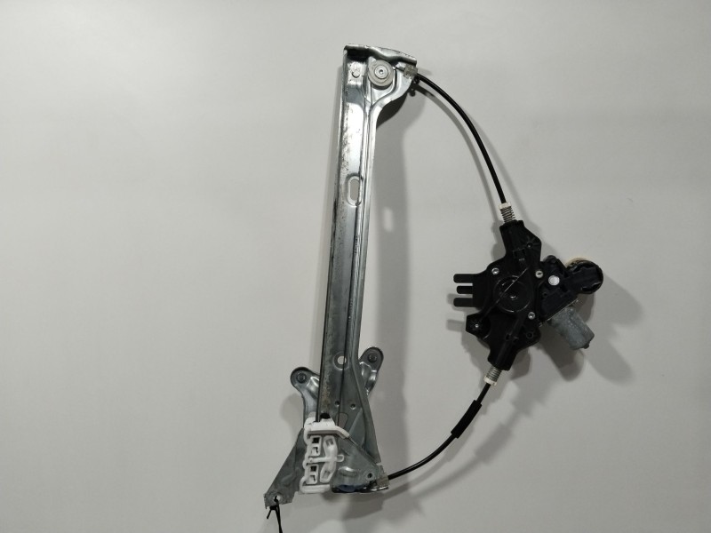 Recambio de elevalunas delantero izquierdo para toyota corolla sedán (_e21_) 1.8 vvti hybrid (zwe211, mzea12) referencia OEM IAM