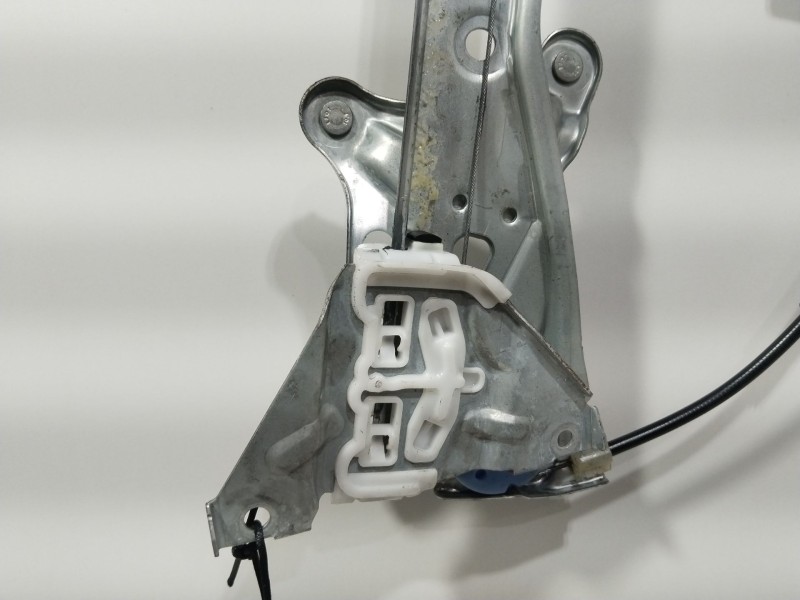 Recambio de elevalunas delantero izquierdo para toyota corolla sedán (_e21_) 1.8 vvti hybrid (zwe211, mzea12) referencia OEM IAM