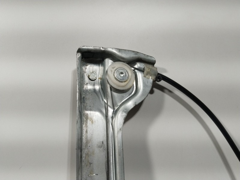 Recambio de elevalunas delantero izquierdo para toyota corolla sedán (_e21_) 1.8 vvti hybrid (zwe211, mzea12) referencia OEM IAM