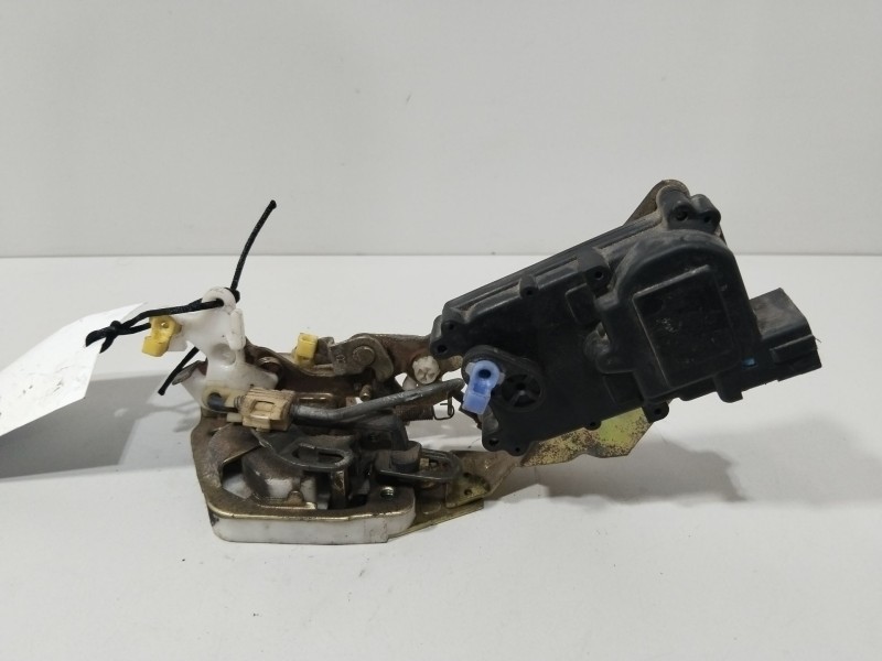 Recambio de cerradura puerta trasera derecha para daewoo matiz cd referencia OEM IAM 96527759  