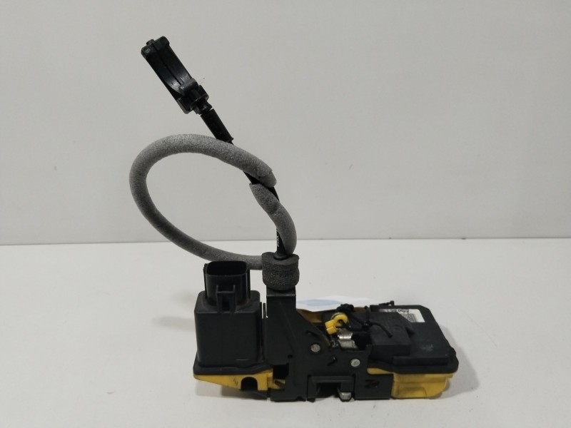 Recambio de cerradura puerta trasera derecha para volvo xc90 i (275) d5 awd referencia OEM IAM 30699757  