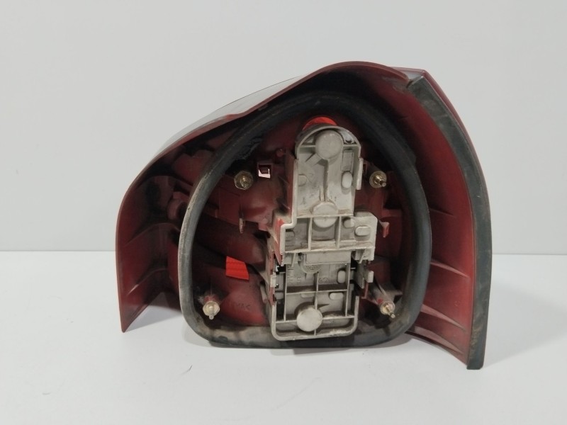 Recambio de piloto trasero izquierdo para audi a3 (8l1) 1.9 tdi referencia OEM IAM 8L0945095A  