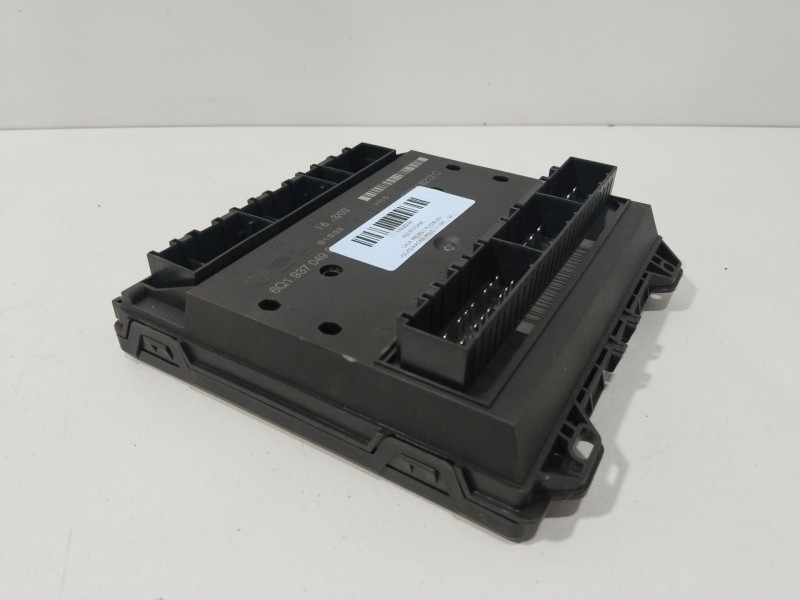 Recambio de caja reles / fusibles para volkswagen polo iv (9n_, 9a_) 1.2 12v referencia OEM IAM 6Q1937049C  