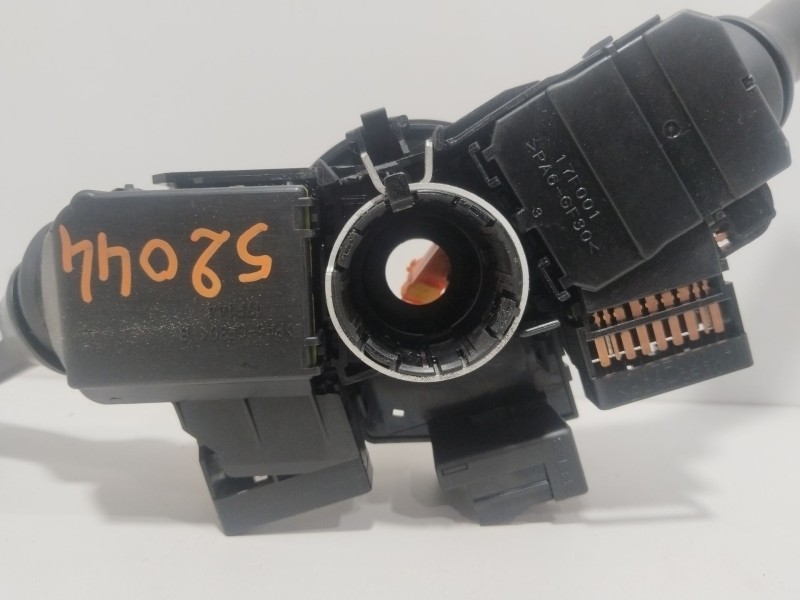 Recambio de mando multifuncion para toyota yaris (_p9_) 1.0 vvt-i (ksp90_) referencia OEM IAM 843060D070  