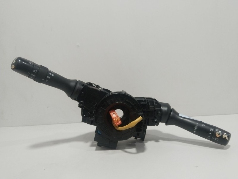 Recambio de mando multifuncion para toyota yaris (_p9_) 1.0 vvt-i (ksp90_) referencia OEM IAM 843060D070  