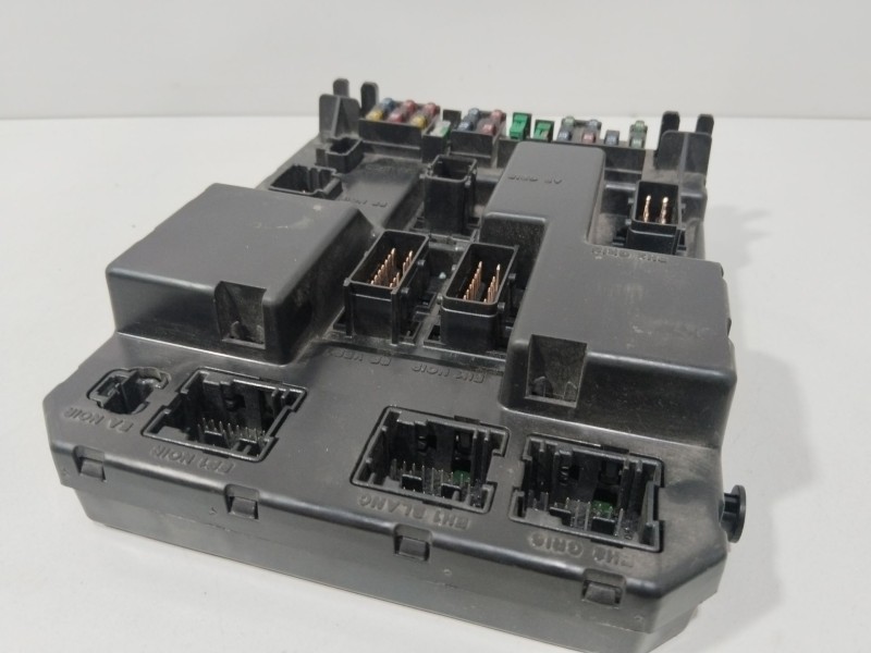 Recambio de caja reles / fusibles para peugeot 307 (3a/c) 2.0 hdi 90 referencia OEM IAM 9651197080A  