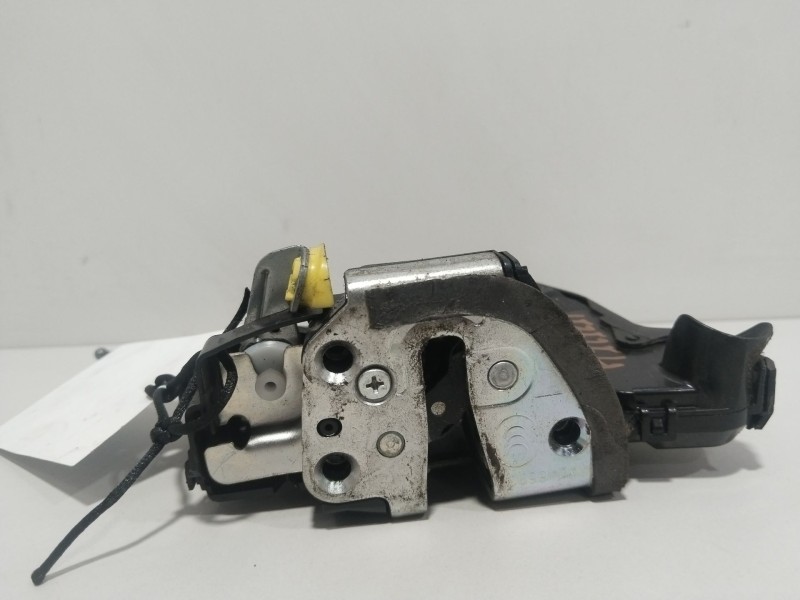 Recambio de cerradura puerta delantera izquierda para toyota iq 2 referencia OEM IAM 6904042241  