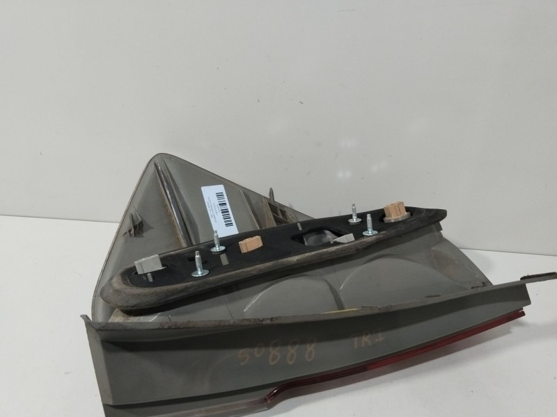 Recambio de piloto trasero derecho para honda fr-v (be) 1.8 (be1) referencia OEM IAM 33551SJDE01  