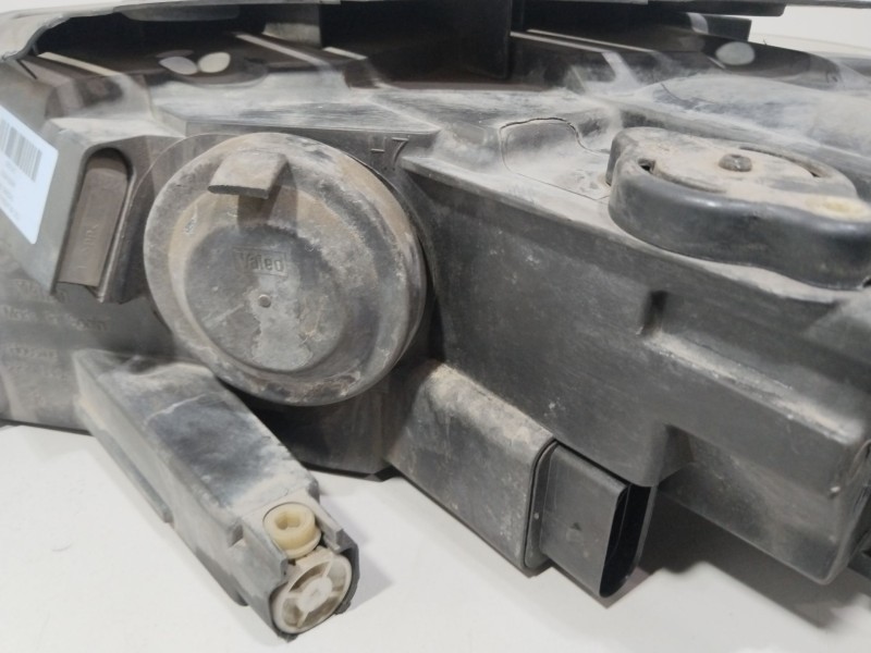 Recambio de faro derecho para volkswagen passat b6 (3c2) 1.6 fsi referencia OEM IAM 3C0941006M  