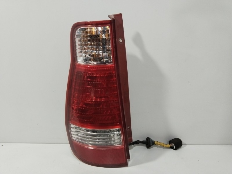 Recambio de piloto trasero izquierdo para hyundai matrix (fc) 1.5 crdi vgt referencia OEM IAM 9240117610  