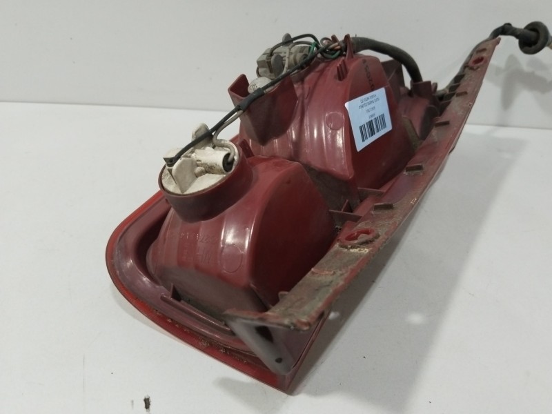 Recambio de piloto trasero izquierdo para hyundai matrix (fc) 1.5 crdi vgt referencia OEM IAM 9240117610  