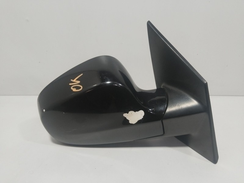 Recambio de retrovisor derecho para hyundai matrix (fc) 1.5 crdi vgt referencia OEM IAM 8762017660  