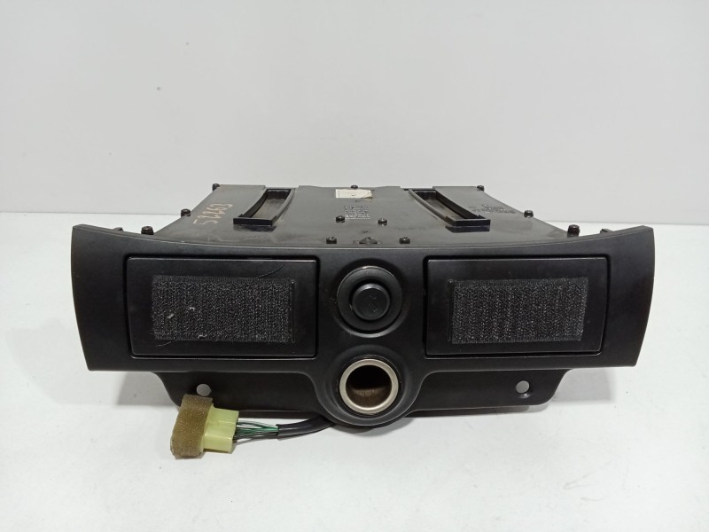 Recambio de posa vasos para ssangyong rodius i 2.7 xdi referencia OEM IAM 765302100  