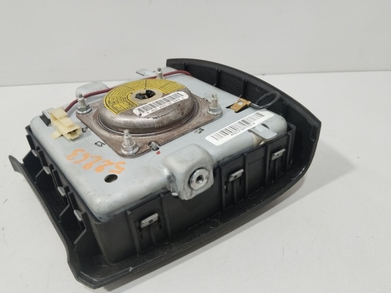 Recambio de airbag delantero izquierdo para ssangyong rodius i 2.7 xdi referencia OEM IAM 4DGAX51FDKQ 8620021503 