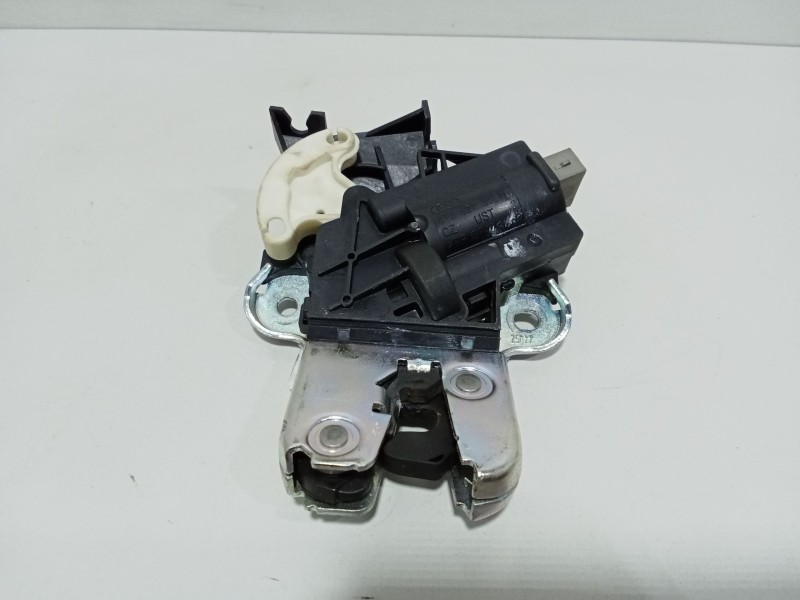 Recambio de cerradura maletero / porton para seat altea (5p1) 1.9 tdi referencia OEM IAM 5P0827505G9B9  