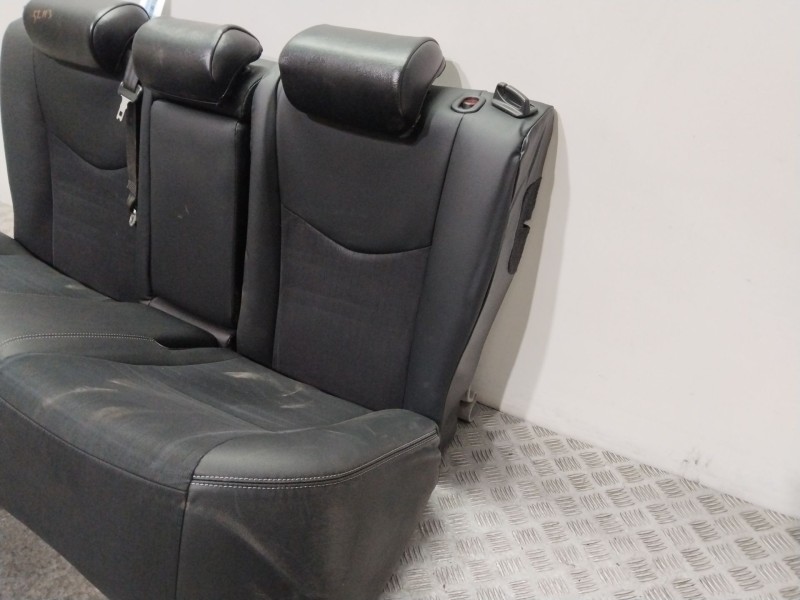 Recambio de asientos traseros para toyota prius (_w3_) 1.8 hybrid (zvw3_) referencia OEM IAM   