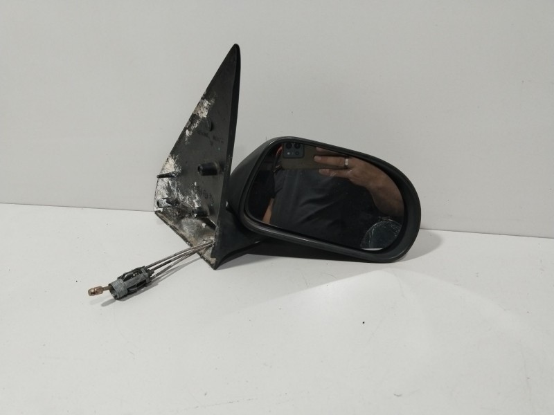 Recambio de retrovisor derecho para fiat brava (182) jtd 105 / 100 clima referencia OEM IAM 0711054099   Recambio de retrovisor derecho para fiat brava (182) jtd 105 / 100 clima referencia OEM IAM 0711054099