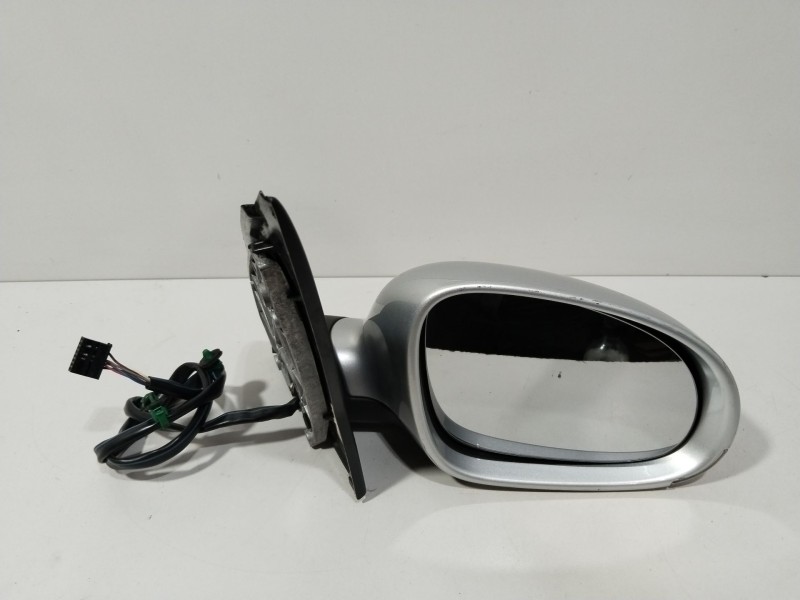 Recambio de retrovisor derecho para volkswagen golf v (1k1) 1.9 tdi referencia OEM IAM 1K18575029B9  ELECTRICO