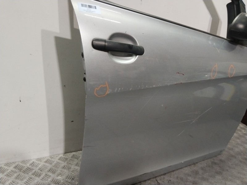 Recambio de puerta delantera derecha para seat altea (5p1) 1.9 tdi referencia OEM IAM 5P0831056  