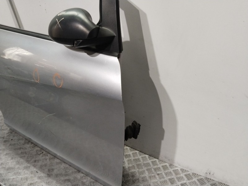 Recambio de puerta delantera derecha para seat altea (5p1) 1.9 tdi referencia OEM IAM 5P0831056  