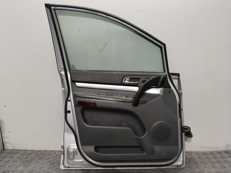 Recambio de puerta delantera izquierda para ssangyong rodius i 2.7 xdi referencia OEM IAM 6200321202  