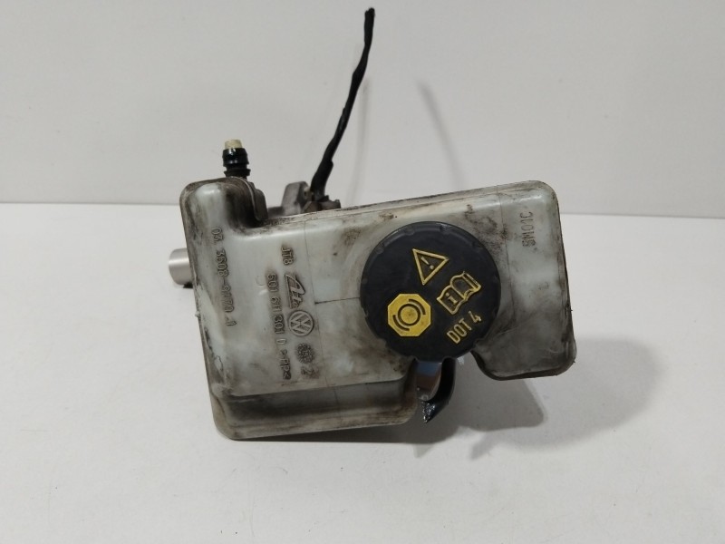 Recambio de bomba freno para seat leon (5f1) 2.0 tdi referencia OEM IAM 5Q1611301D  