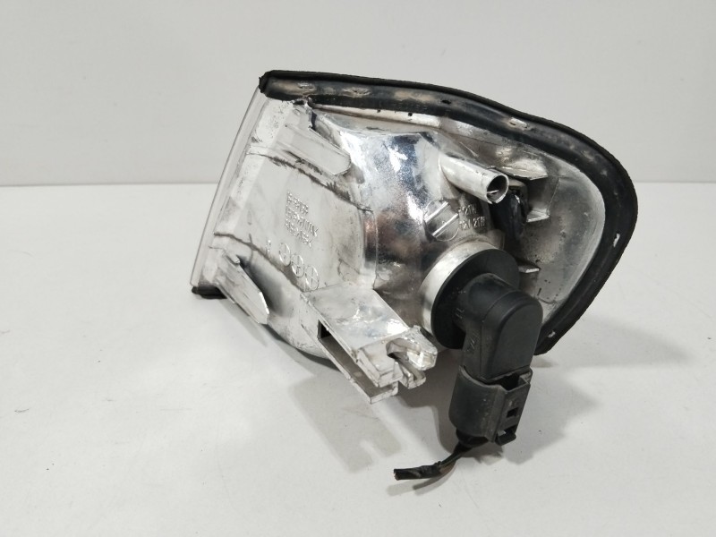 Recambio de piloto delantero derecho para audi a3 (8l1) 1.9 tdi referencia OEM IAM 185315B  