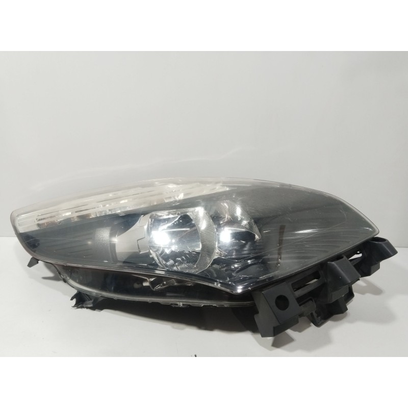 Recambio de faro derecho para renault scénic iii (jz0/1_) 1.4 16v (jz0f, jz1v) referencia OEM IAM 260100023R  89902925