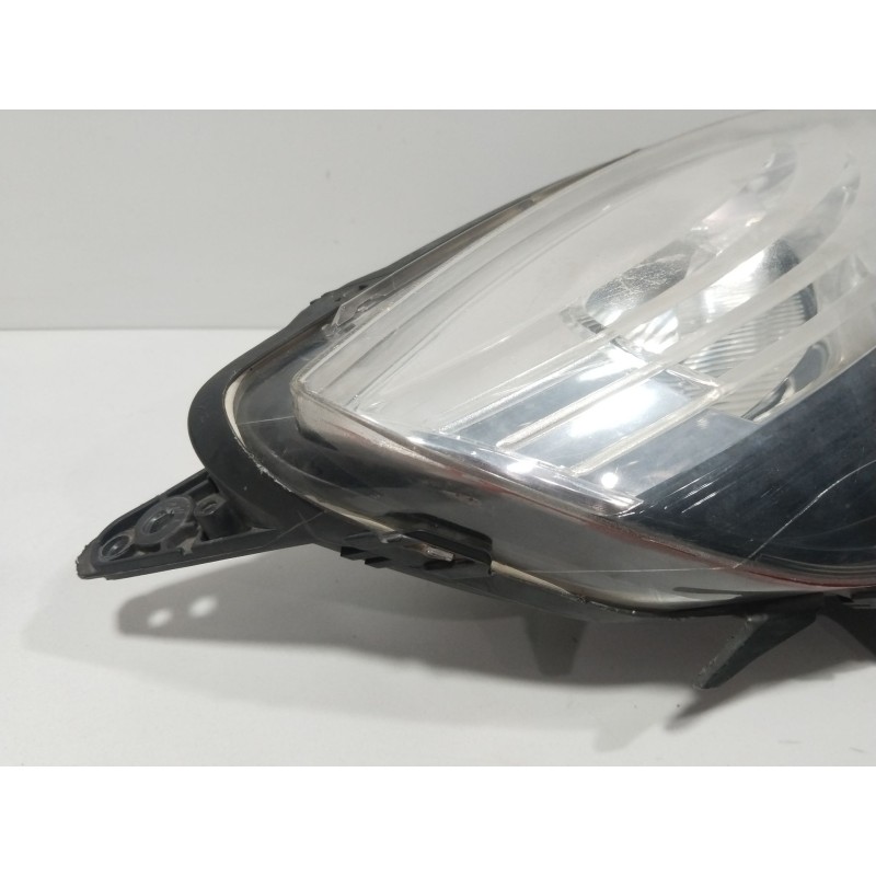 Recambio de faro derecho para renault scénic iii (jz0/1_) 1.4 16v (jz0f, jz1v) referencia OEM IAM 260100023R  89902925