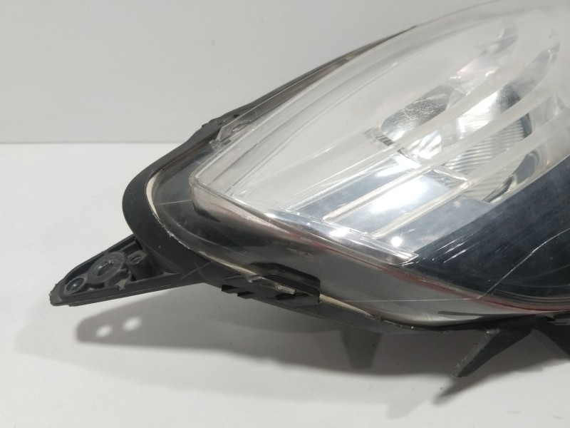 Recambio de faro derecho para renault scénic iii (jz0/1_) 1.4 16v (jz0f, jz1v) referencia OEM IAM 260100023R  89902925