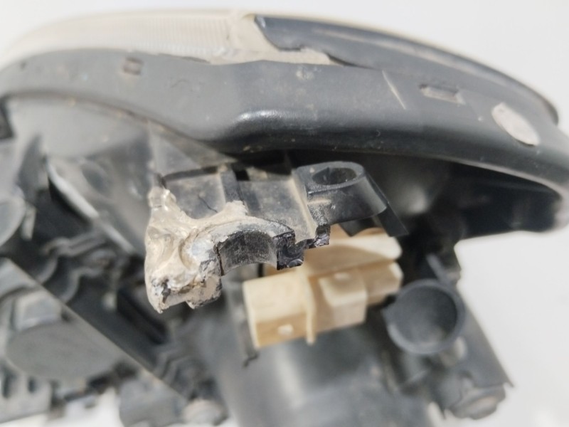 Recambio de faro derecho para kia carnival / grand carnival iii (vq) 2.9 crdi referencia OEM IAM 921024D0XX  