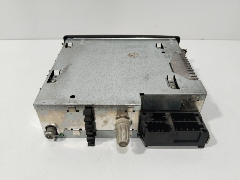 Recambio de sistema audio / radio cd para nissan interstar furgoneta (x70) dci 120 referencia OEM IAM 8200633634  