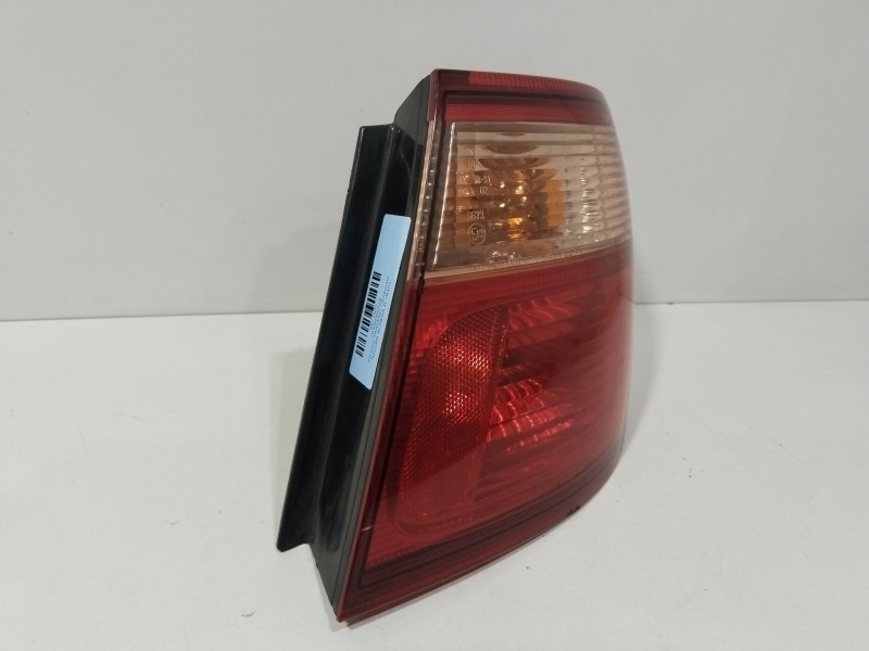 Recambio de piloto trasero derecho para nissan almera ii (n16) 1.8 referencia OEM IAM 265505M528  