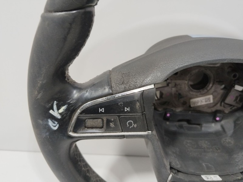 Recambio de volante para seat leon (5f1) 1.4 tgi referencia OEM IAM 5F0419091AHDNO  