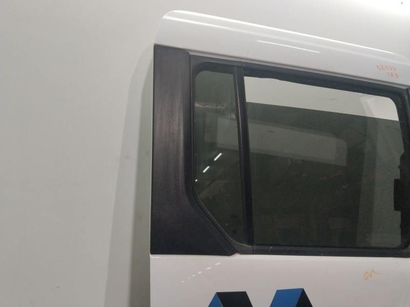 Recambio de puerta lateral corredera derecha para ford transit connect monospace 1.5 tdci referencia OEM IAM 2272644  