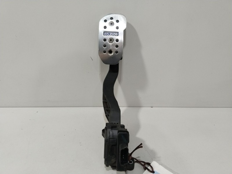 Recambio de pedal acelerador para peugeot 207 xs pack referencia OEM IAM 9682805780  
