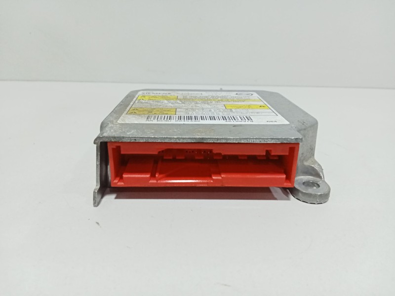 Recambio de centralita airbag para ssangyong rodius i 2.7 xdi referencia OEM IAM 8625021031  