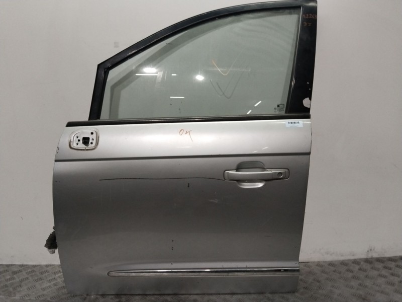 Recambio de puerta delantera izquierda para ssangyong rodius i 2.7 xdi referencia OEM IAM 6200321202  