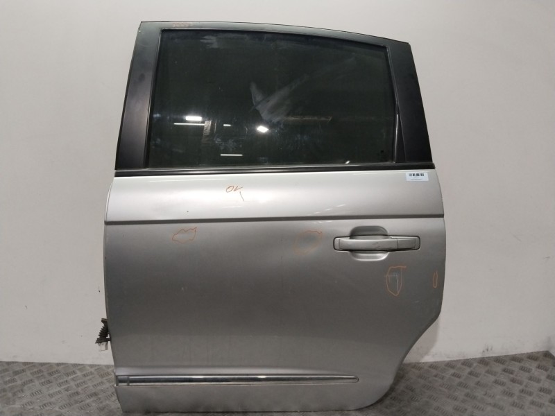 Recambio de puerta trasera izquierda para ssangyong rodius i 2.7 xdi referencia OEM IAM 6300321101  