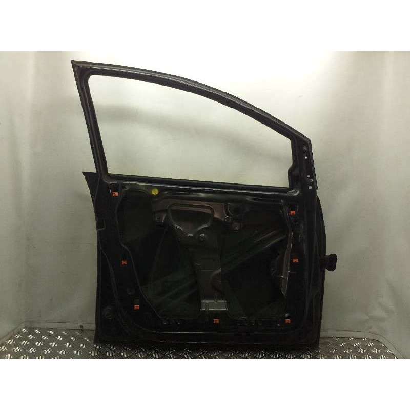 PUERTA DELANTERA IZQUIERDA TAXI  - imagen 4