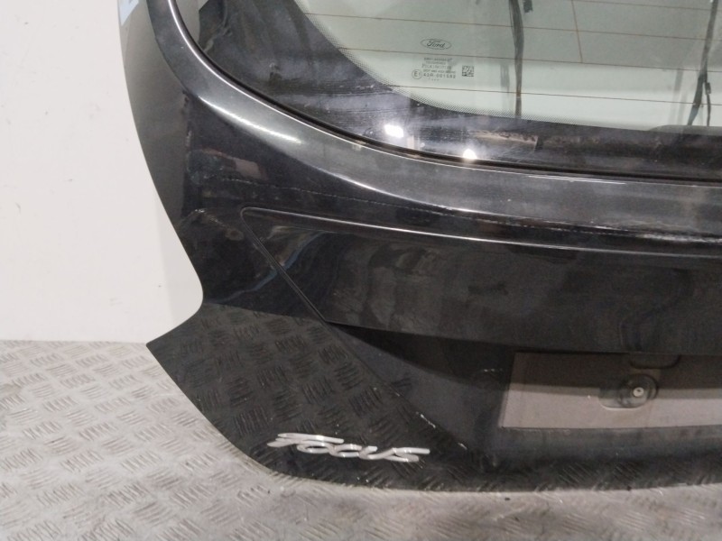 Recambio de porton trasero para ford focus iii 1.6 tdci referencia OEM IAM 1838957  