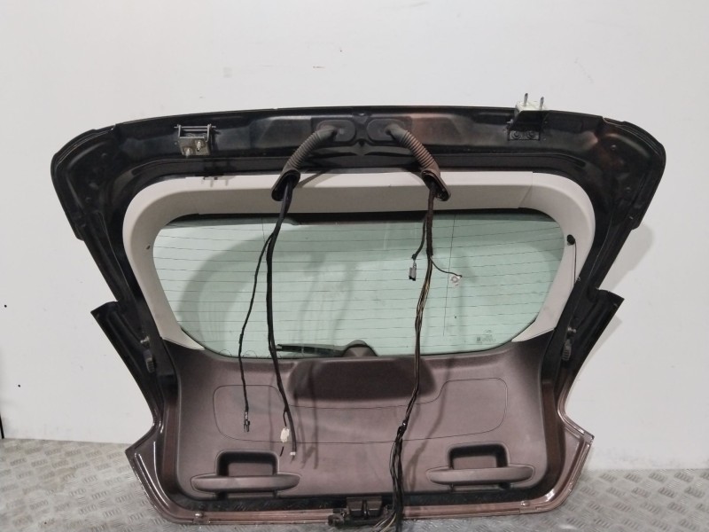 Recambio de porton trasero para ford focus iii 1.6 tdci referencia OEM IAM 1838957  